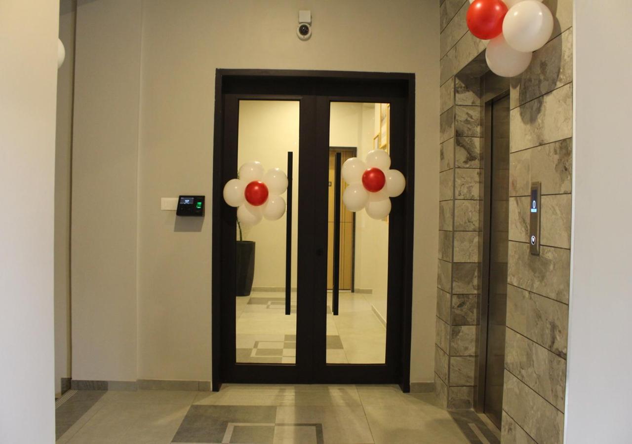 Ixoras Hotel Lemba Kinshasa Extérieur photo